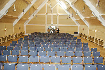 Der große Saal im Obergeschoss