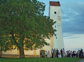 VOLKSMUSIK IN KIRCHISEN